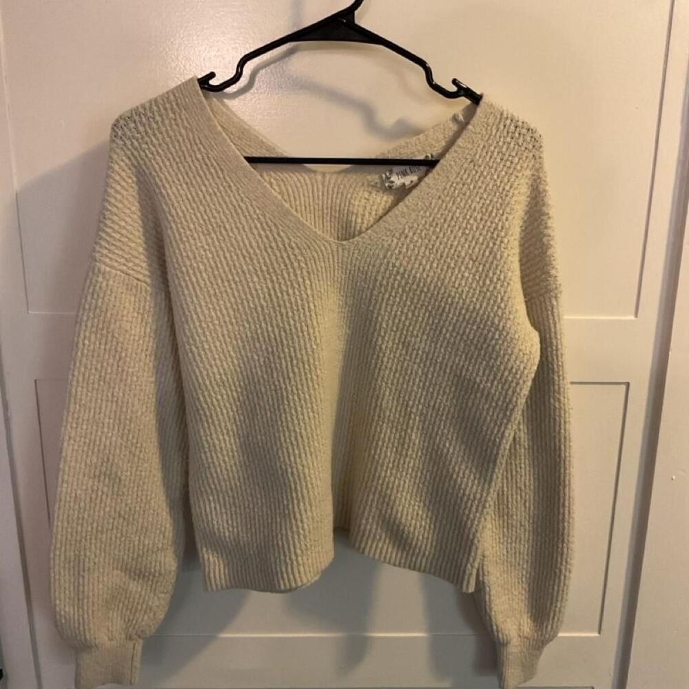 Pink rose Women's Cream v neck sweater